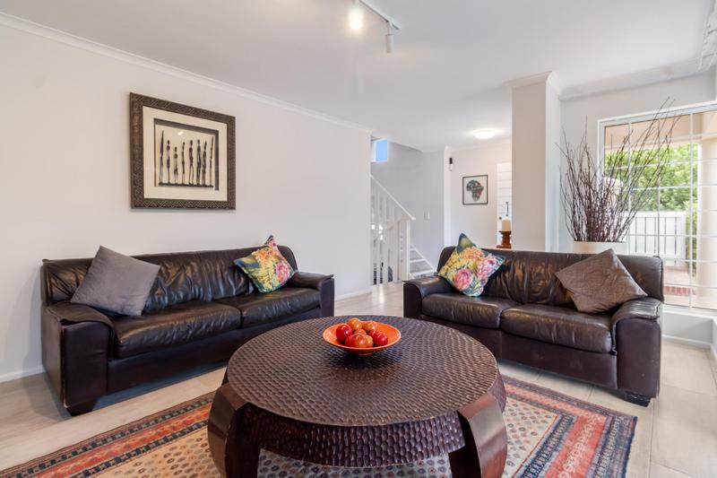 To Let 3 Bedroom Property for Rent in Beach Estate Western Cape